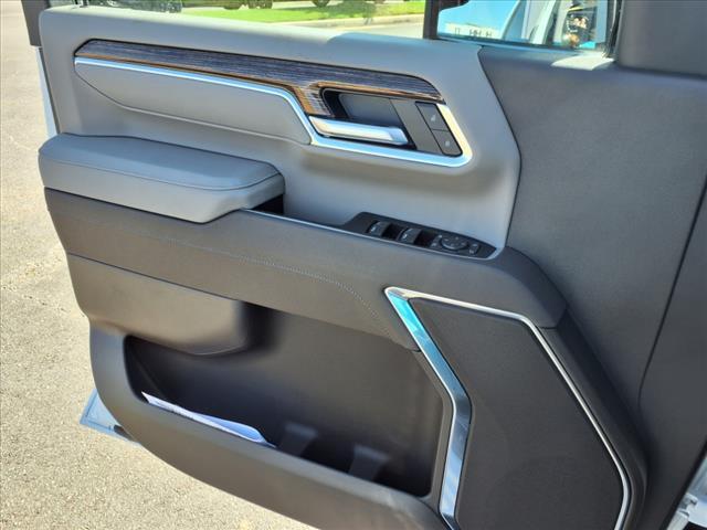 new 2025 GMC Sierra 2500 car, priced at $55,540