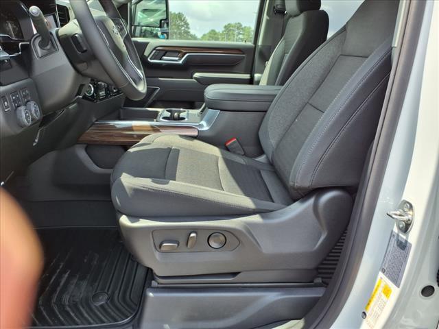 new 2025 Chevrolet Silverado 2500 car, priced at $59,370