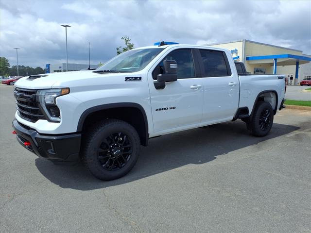 new 2025 Chevrolet Silverado 2500 car, priced at $59,370