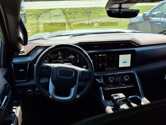 new 2025 GMC Sierra 1500 car, priced at $69,700