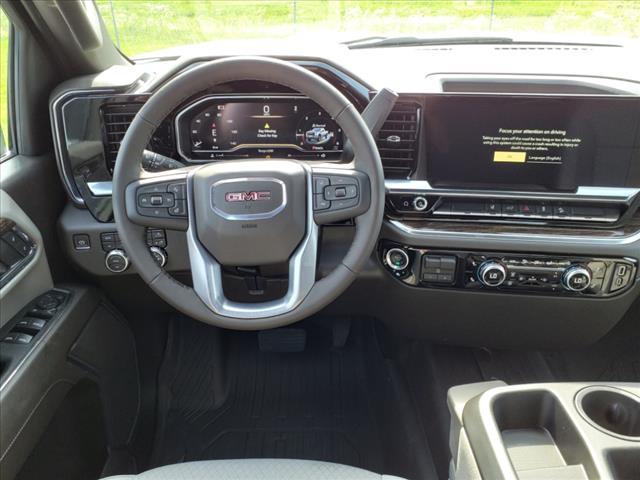 new 2024 GMC Sierra 2500 car, priced at $60,655