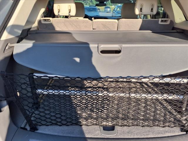 used 2017 Cadillac XT5 car, priced at $13,900