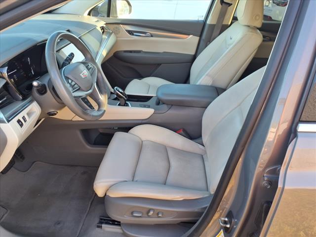 used 2017 Cadillac XT5 car, priced at $13,900
