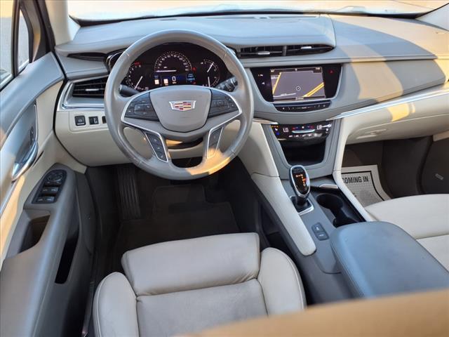 used 2017 Cadillac XT5 car, priced at $13,900