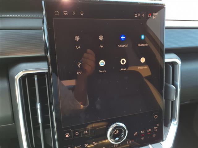 new 2025 GMC Acadia car, priced at $47,217
