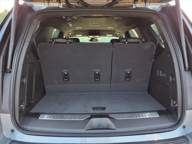 new 2025 GMC Yukon car