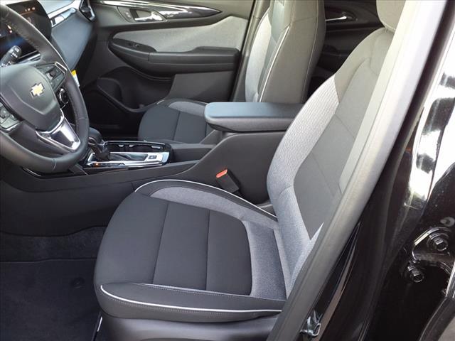 used 2025 Chevrolet TrailBlazer car, priced at $25,900