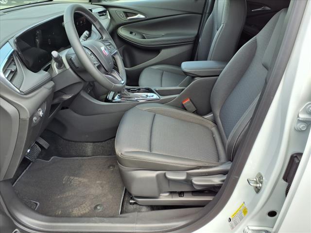new 2025 Buick Encore GX car, priced at $22,578