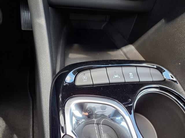new 2025 Buick Encore GX car, priced at $22,578