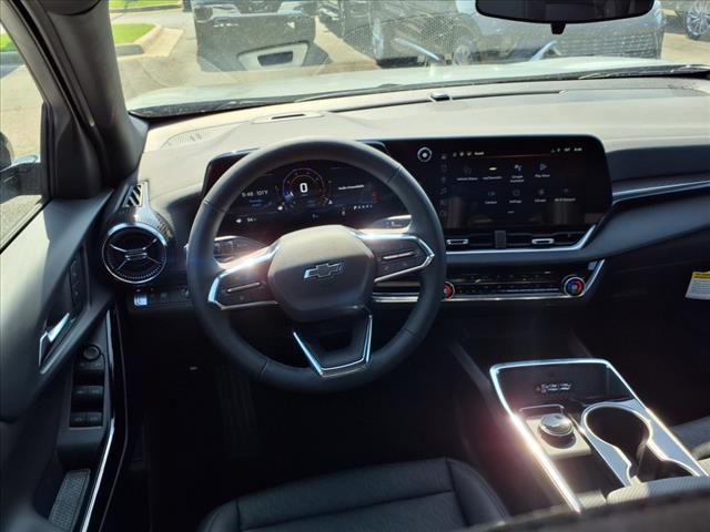 new 2026 Chevrolet Equinox car, priced at $33,130