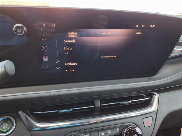new 2025 Buick Envista car, priced at $25,656