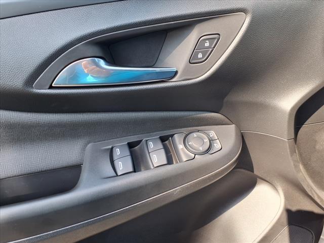 new 2025 Buick Envista car, priced at $25,656