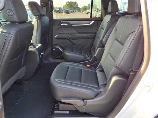 new 2026 GMC Acadia car, priced at $48,170