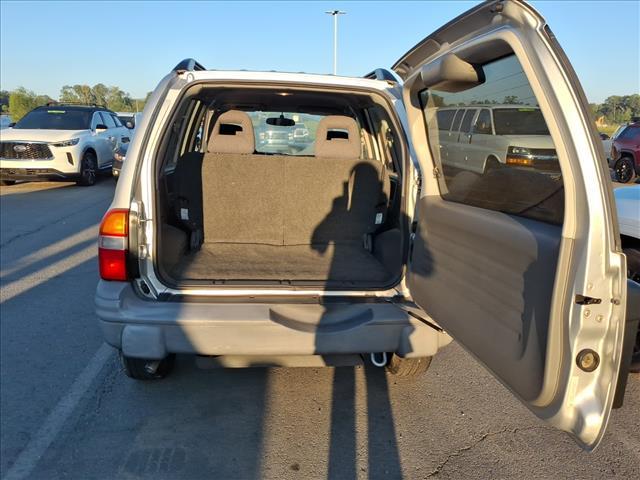 used 2004 Chevrolet Tracker car, priced at $8,900