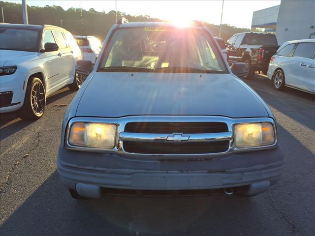 used 2004 Chevrolet Tracker car, priced at $8,900