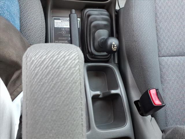 used 2004 Chevrolet Tracker car, priced at $8,900