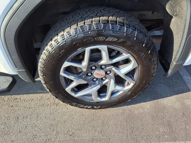 used 2022 GMC Sierra 1500 car, priced at $39,700