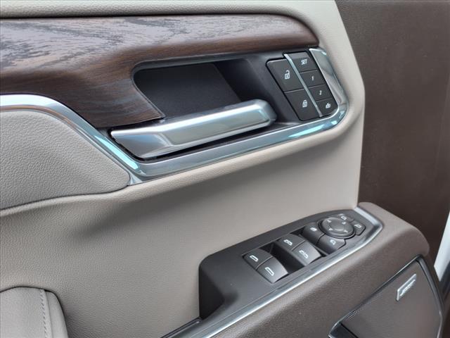 new 2025 GMC Sierra 1500 car, priced at $57,383