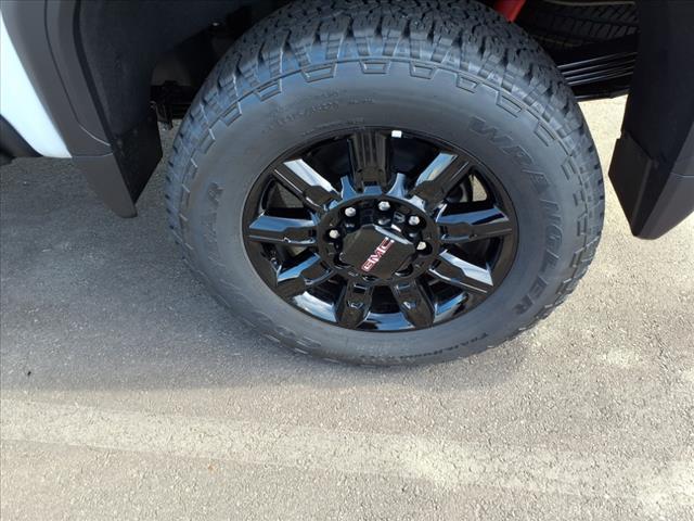 new 2025 GMC Sierra 2500 car, priced at $71,436