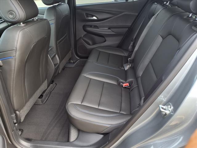 new 2025 Buick Envista car, priced at $27,189