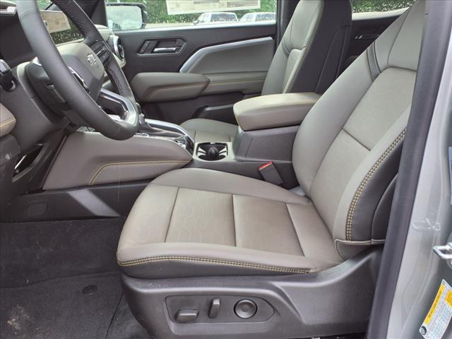 new 2025 Chevrolet Colorado car, priced at $49,316