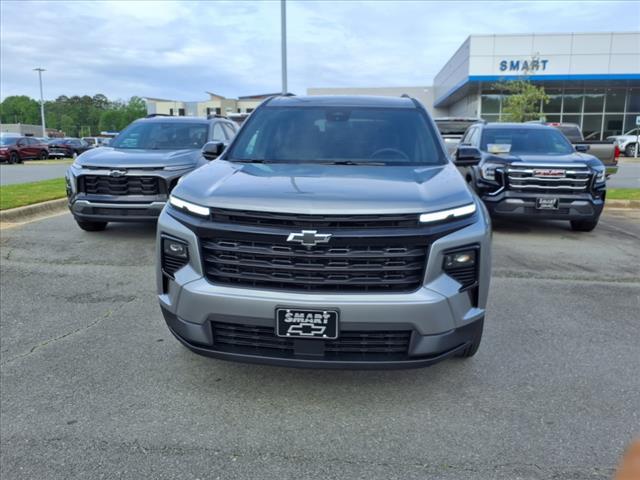 new 2025 Chevrolet Traverse car, priced at $43,920