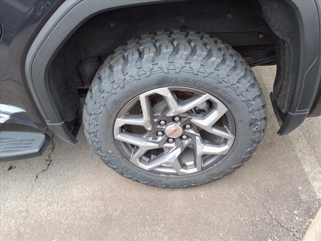 used 2022 GMC Sierra 1500 car, priced at $44,900
