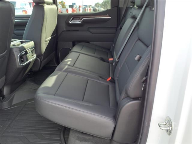 new 2025 GMC Sierra 1500 car, priced at $56,387