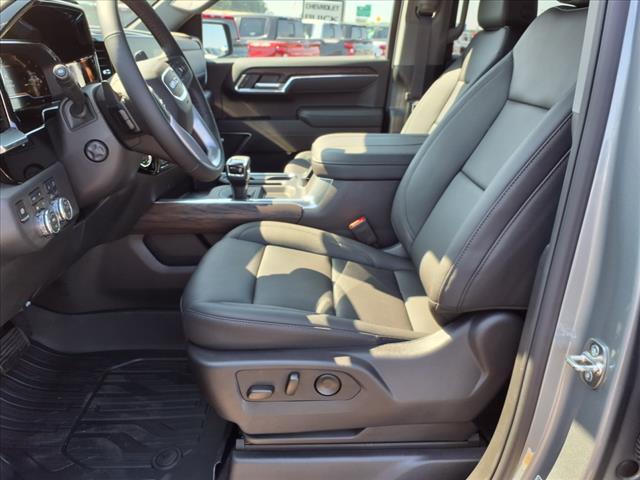 new 2025 GMC Sierra 1500 car, priced at $59,737