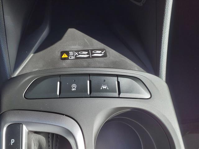 new 2025 Buick Envista car, priced at $26,965