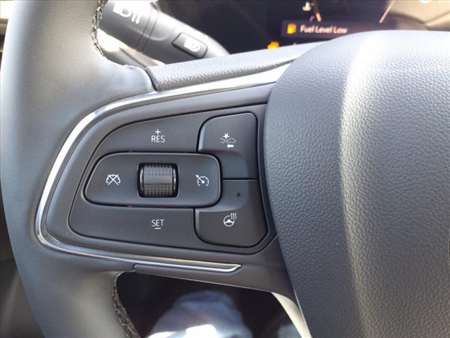 new 2025 Buick Envista car, priced at $26,965