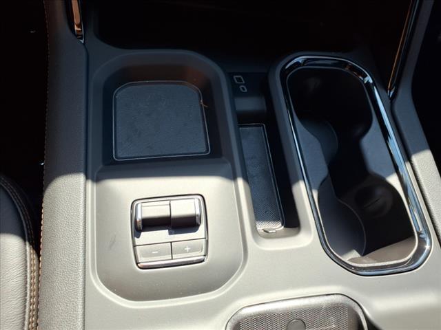new 2025 GMC Sierra 2500 car, priced at $73,153