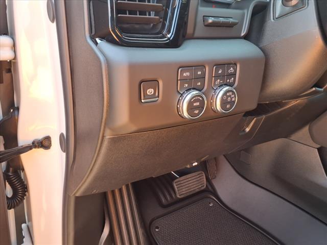 new 2025 GMC Sierra 2500 car, priced at $73,153