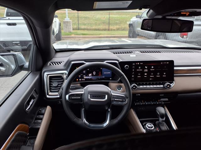 new 2025 GMC Canyon car, priced at $51,871