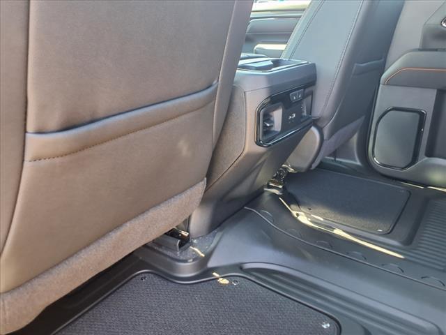 new 2025 GMC Sierra 2500 car