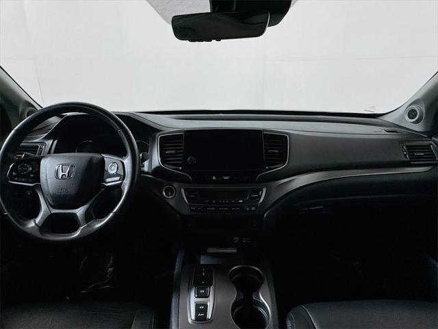 used 2022 Honda Pilot car, priced at $33,992