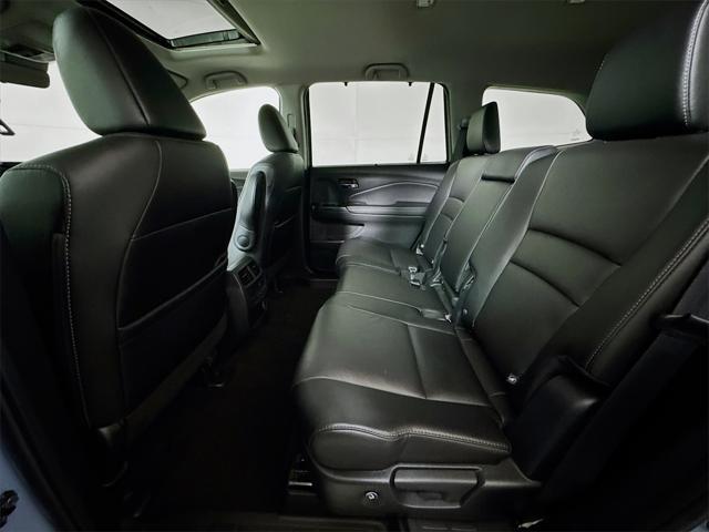 used 2022 Honda Pilot car, priced at $33,992