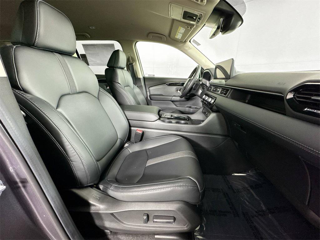 new 2026 Honda Passport car, priced at $44,500