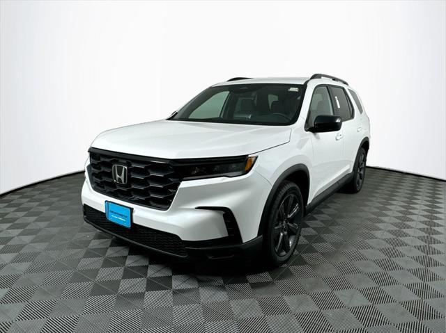 new 2025 Honda Pilot car, priced at $43,150