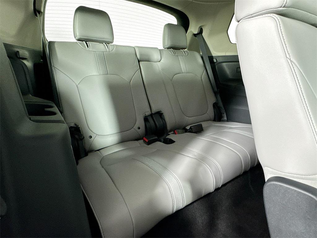 new 2025 Honda Pilot car, priced at $45,095