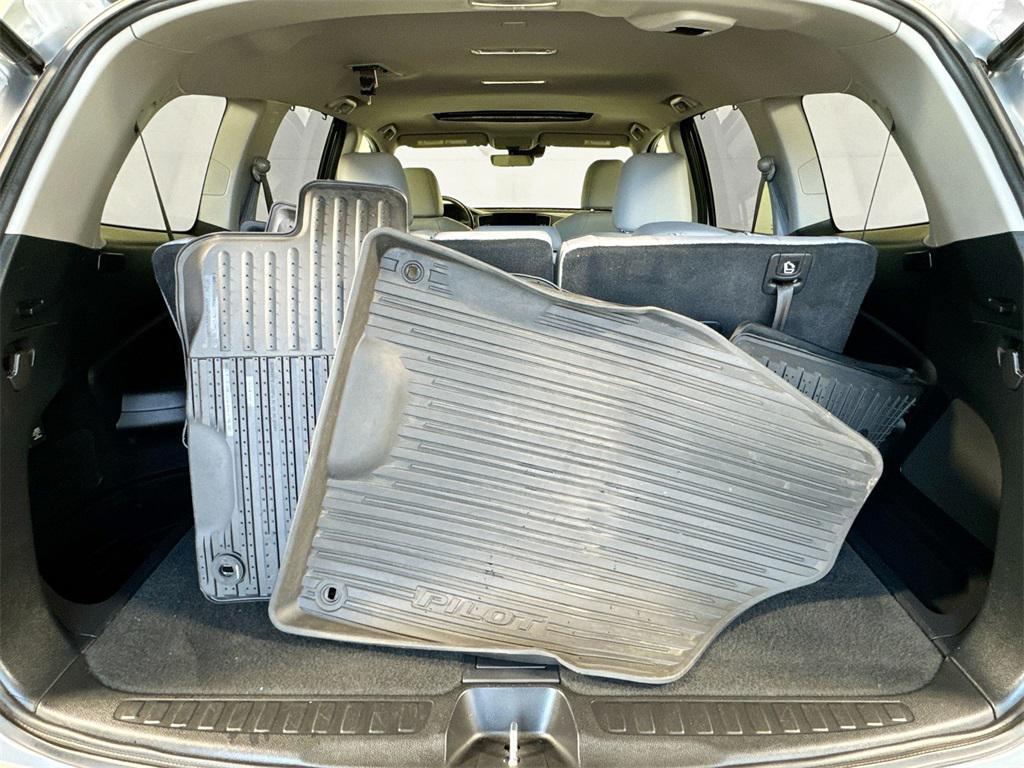 used 2022 Honda Pilot car, priced at $30,997