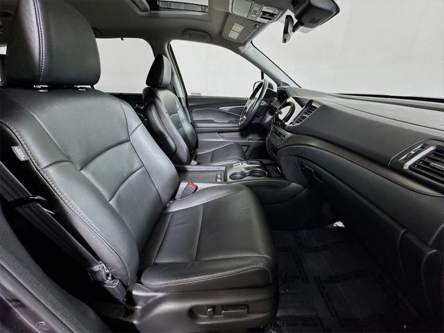 used 2022 Honda Pilot car, priced at $33,997