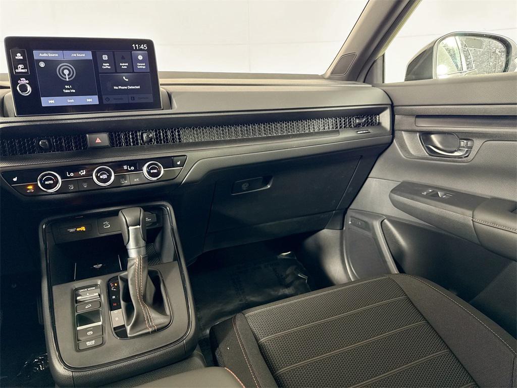 new 2026 Honda CR-V Hybrid car, priced at $40,705