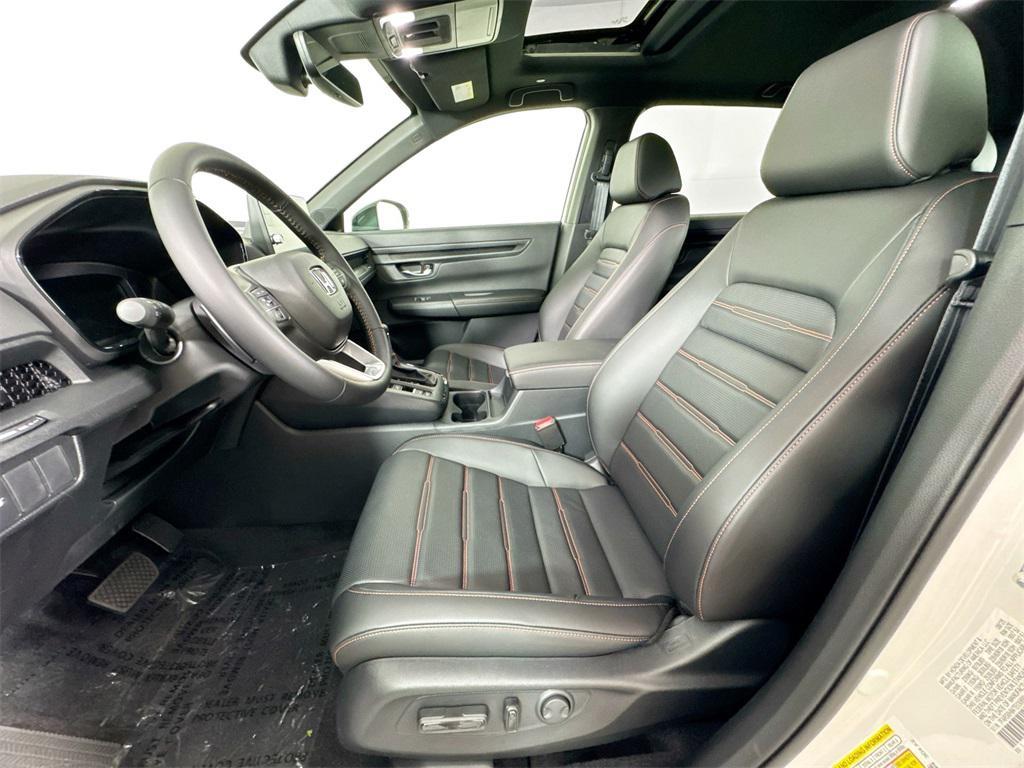 new 2026 Honda CR-V Hybrid car, priced at $40,380