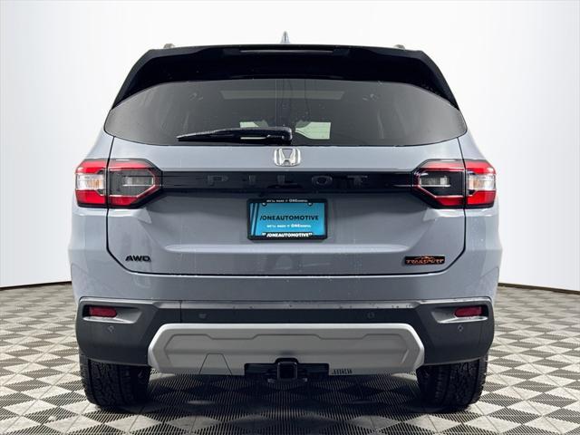 new 2025 Honda Pilot car, priced at $51,305