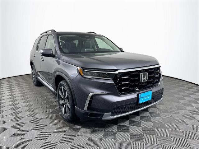 new 2025 Honda Pilot car, priced at $48,995