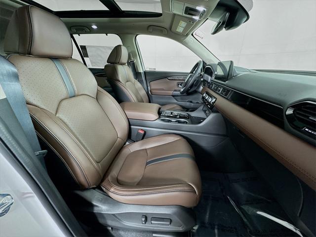 new 2025 Honda Pilot car, priced at $52,985