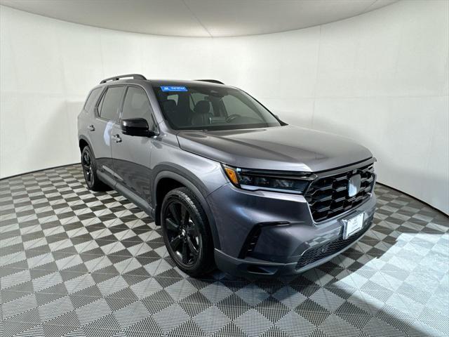 used 2025 Honda Pilot car, priced at $48,777