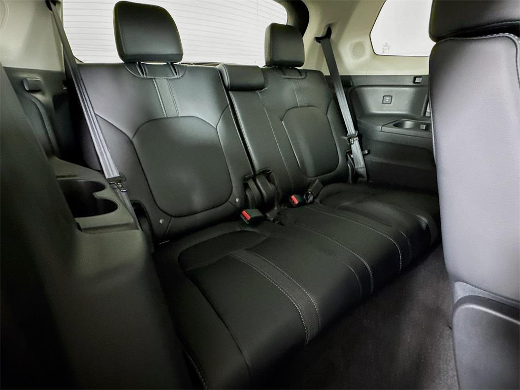 new 2025 Honda Pilot car, priced at $49,693
