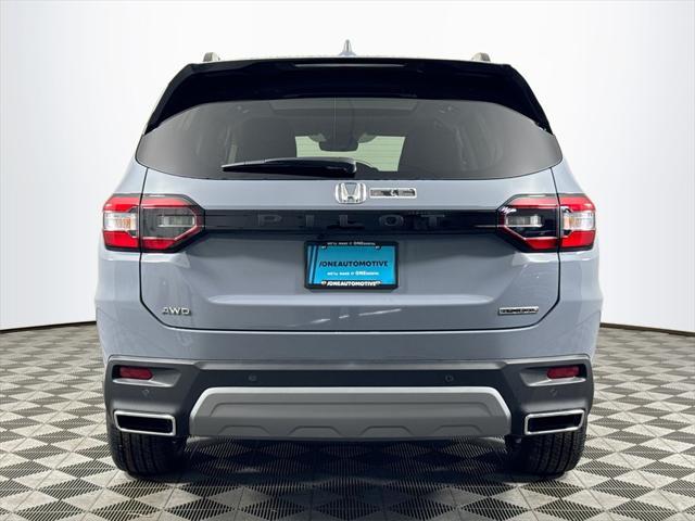new 2025 Honda Pilot car, priced at $51,405